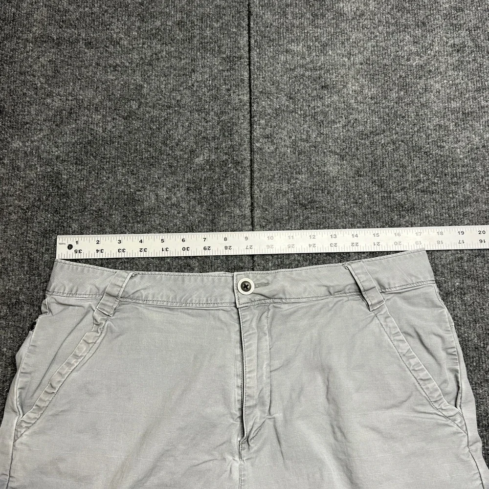 Horny Toad Casual Shorts Men's 34 Gray Ripstop Organic Cotton Stretch Blend‎